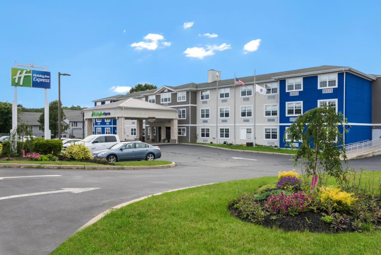 Holiday Inn Express - Plymouth By Ihg Ngoại thất bức ảnh