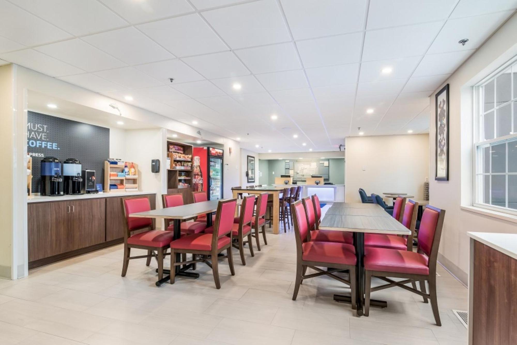 Holiday Inn Express - Plymouth By Ihg Ngoại thất bức ảnh